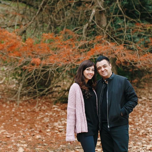 6 Potret Lawas Dea Tunggaesti dan Mantan Suami, Masih Jaga Hubungan Demi Anak