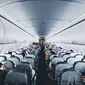 Ilustrasi kabin pesawat terbang. (dok. pexels.com/Sourav)