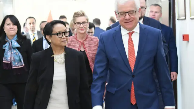 Menlu RI Retno Marsudi dan Menlu Polandia Jacek Czaputowicz (sumber: Kemlu RI)
