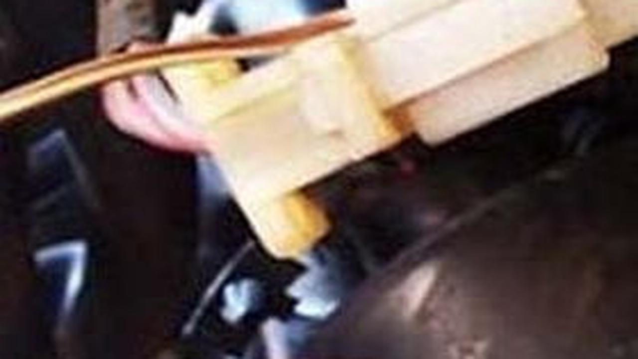 Pada Rabu (29/5/2024), berbagai sumber melaporkan beberapa cara untuk merawat kelistrikan mobil dan motor