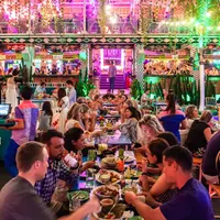 Penggalangan dana untuk membantu kebakaran hutan Austrlia.