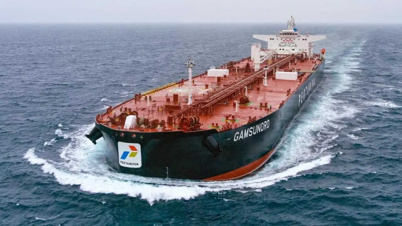 Kapal MT Gamsunoro milik PT Pertamina International Shipping (PIS)