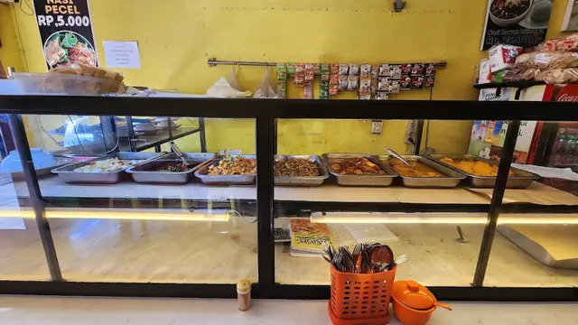 Rekomendasi Tempat Makan yang Buka 24 Jam di Malang