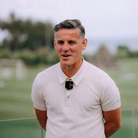John Herdman Sambangi Markas Bali United, Terkagum-kagum dan Ingin Bawa Timnas Indonesia TC ke Sana