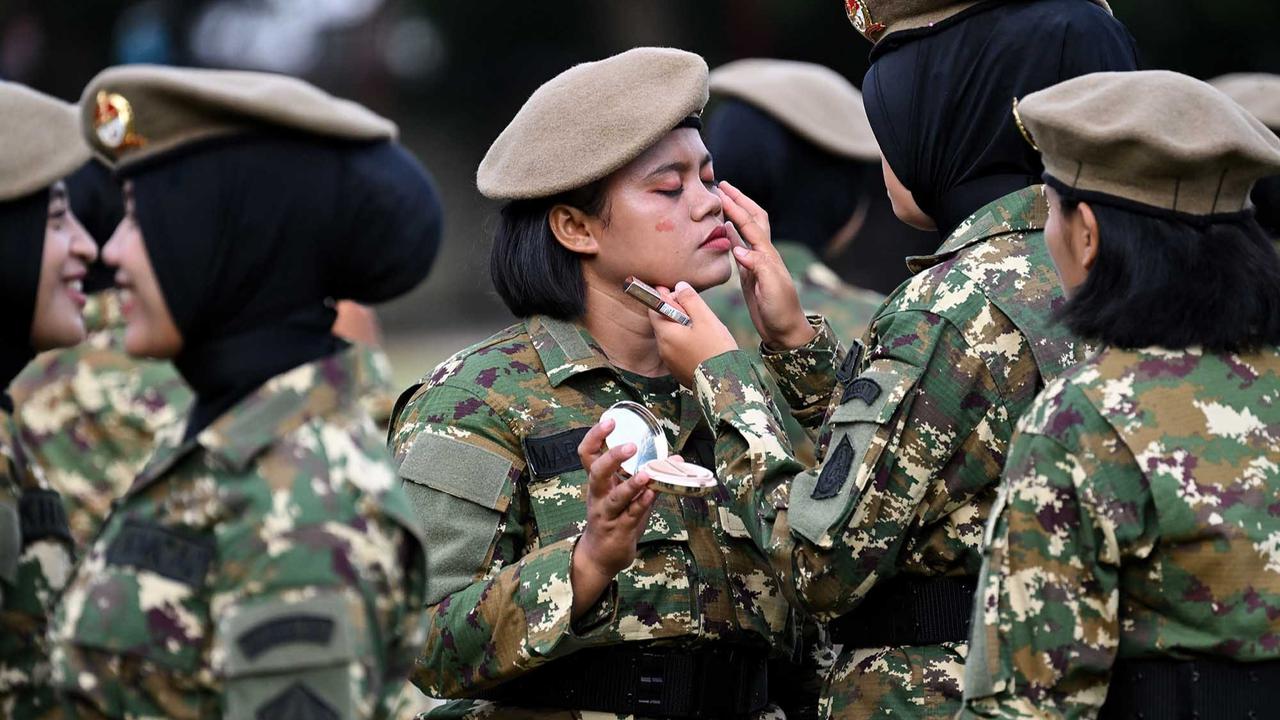FOTO: Lulus Pendidikan Militer, Komcad TNI Siap Bela Negara dari Garis Sipil