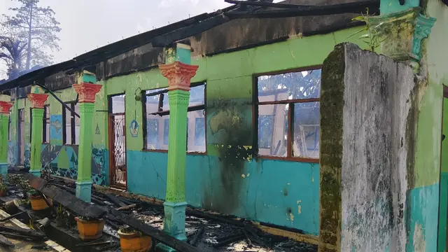Kebakaran SDN 14 Tulang Bawang Lampung