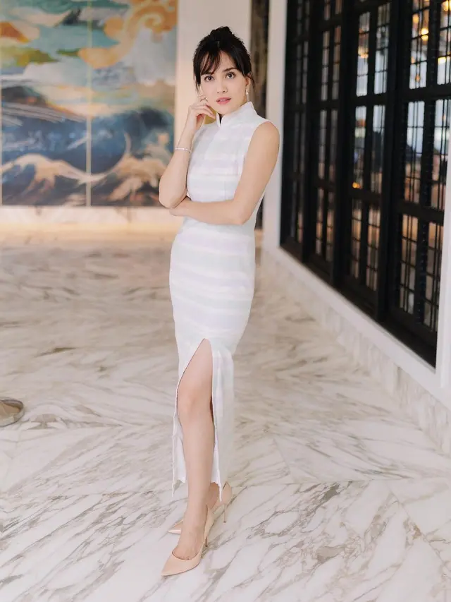 10 Gaya Fashion Seleb di Perayaan Imlek 2023, Melaney Ricardo hingga Luna Maya