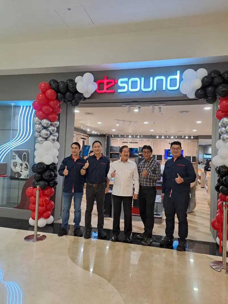 Desound dengan bangga memperkenalkan "New Concept Store" mereka di Pondok Indah Mall 2, Jakarta. (Liputan6.com/ ist)