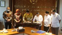 Penandatangan MoU antara MPR dan Apkasi terkait sosialiasi 4 pilar. (Istimewa)