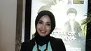 Artis cantik ini ternyata ikut andil dalam suksesnya film ‘Surga yang Tak Dirindukan’. Pasalnya, Laudya menonton film ini beberapa kali kemudian mengunggahnya ke media sosial dan jadi sarana promosi yang cukup ampuh. (Wimbarsana/Bintang.com)
