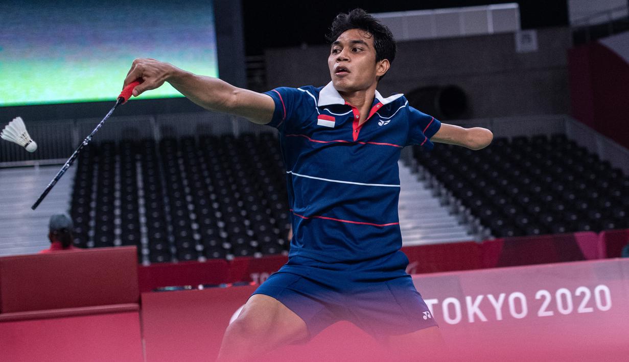 Indonesia juga mendapat medali perak dan perunggu dari nomor SU5. Medali perak disumbang oleh Dheva Anrimusthi dan perunggu disumbangkan oleh Suryo Nugroho. (Foto: AFP/Philip Fong)