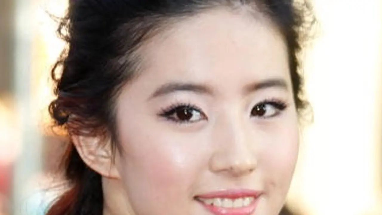 [Bintang] Liu Yifei