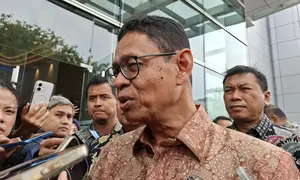 Wakil Menteri Energi dan Sumber Daya Mineral (ESDM), Yuliot Tanjung dalam EBTKE ConEx di JIExpo Kemayoran, Jakarta, Rabu (2/9/2026). (Liputan6.com/Arief)
