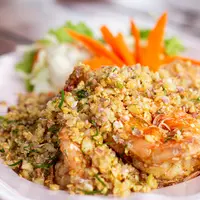 ilustrasi udang goreng/copyright By ffarisa (Shutterstock)