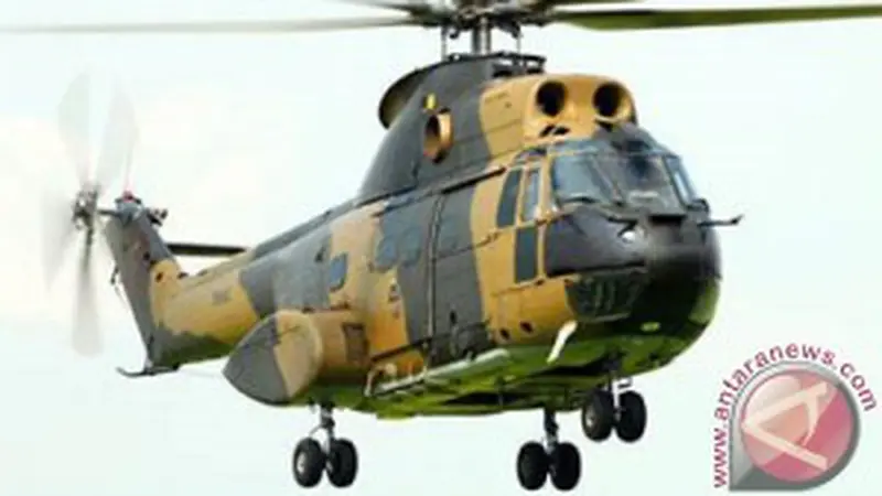 10 Kru dan Penumpang Heli Super Puma H-3215 Dievakuasi