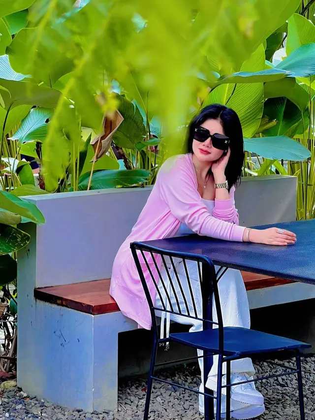 Penyanyi Feby Pratiwi. (Foto: Dok. Koleksi Pribadi Feby Pratiwi)