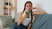 5 Zodiac Signs Who Are Likely to Be Addicted to Social Media
