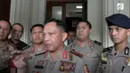 Kapolri mengeluarkan maklumat kepada beberapa Kapolda di Jawa dan beberap wilayah di Sumatera melarang massa dalam jumlah besar memasuki Kota Jakarta menjelang pelaksanaan Pilkada DKI Jakarta.
