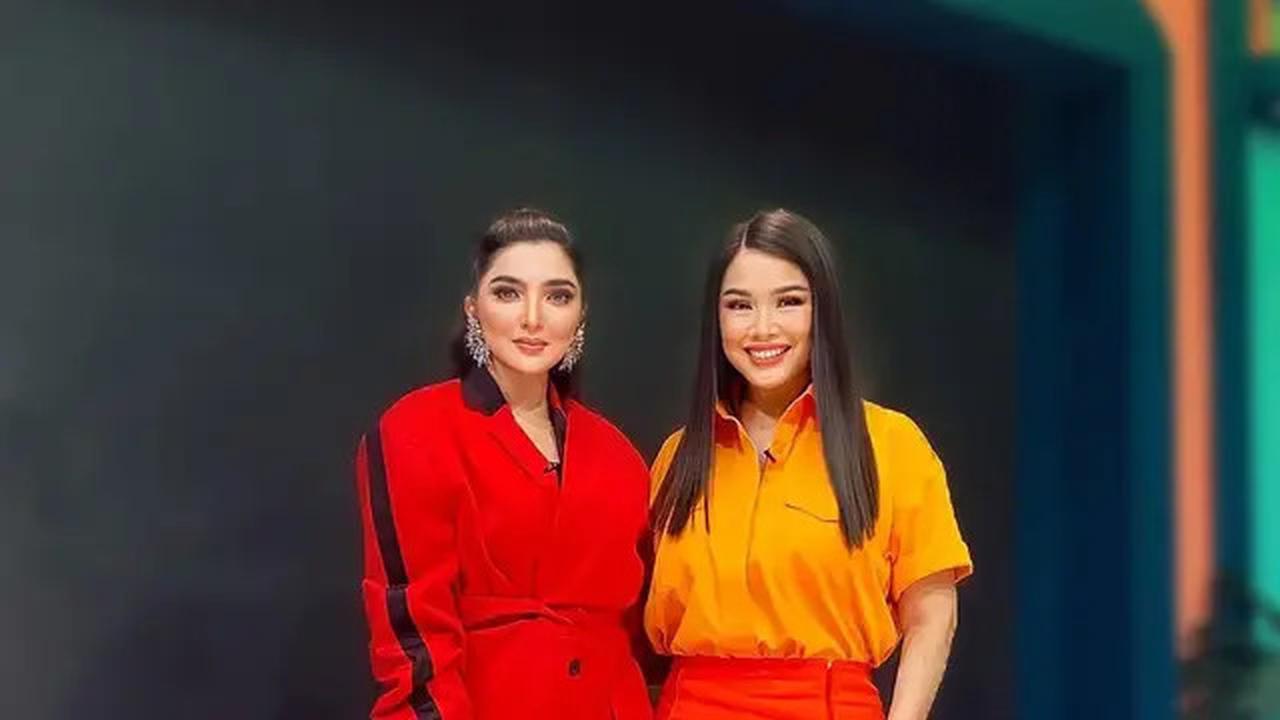 10 Model Rambut Panjang Lurus Ala Titi DJ, Inspirasi Gaya Elegan dan Menawan