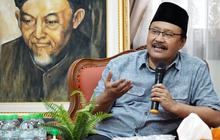 Mensos Depan Pemulung di Bantargebang: Kalau Anak-Anak Sekolah Sampai Lulus Kuliah, Presiden Berikutnya dari Sini