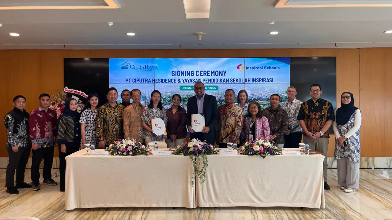 Penandatanganan kerja sama Ciputra Group dengan Inspirasi Schools yang berlangsung di kantor pusat Ciputra Group, Ciputra World Jakarta. (Liputan6.com/Mita)
