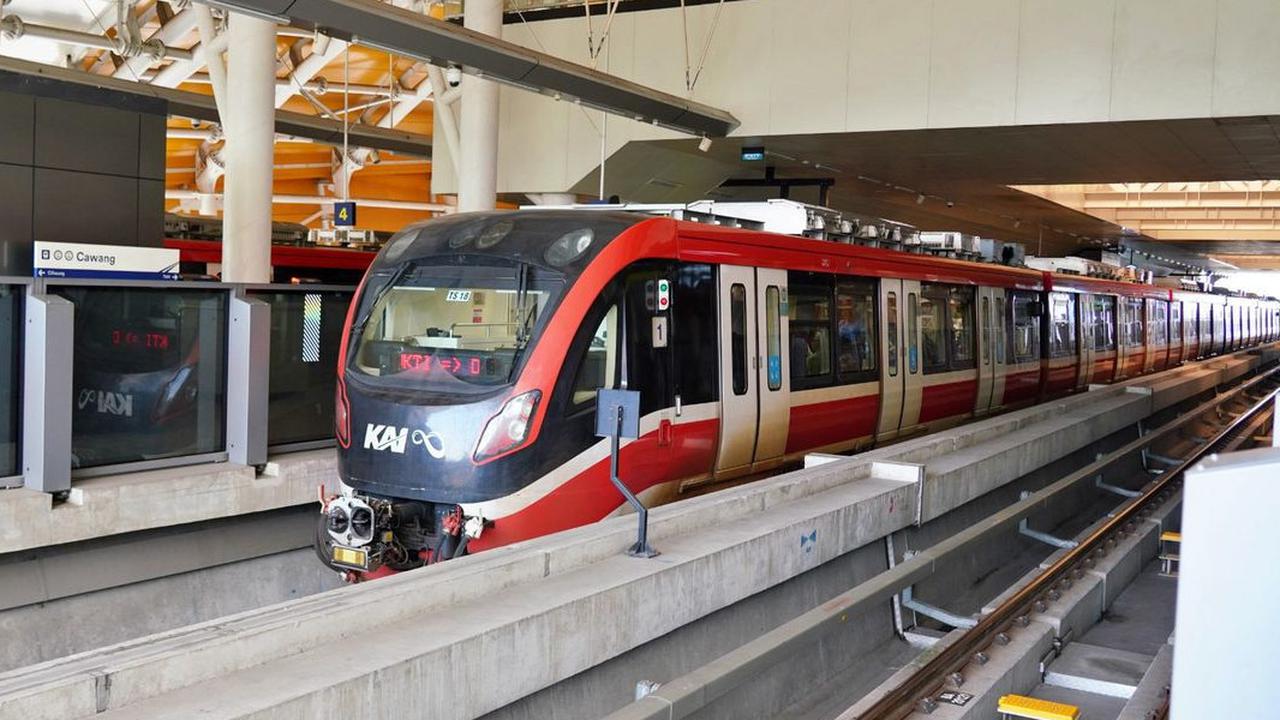 LRT Jabodebek saat libur panjang Wafat Yesus Kristus hingga Paskah (Foto: LRT Jabodebek)
