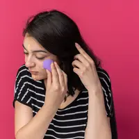 Kenali penyebab makeup oksidasi dan cara mencegahnya. (foto: stockking/freepik)