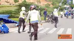 Citizen6, Batam: Puncak kemarahan demonstran dipicu oleh tindakan kekerasan dari aparat kepolisian yang memukuli bahkan menembak. (Pengirim: David Eddi Hartono)