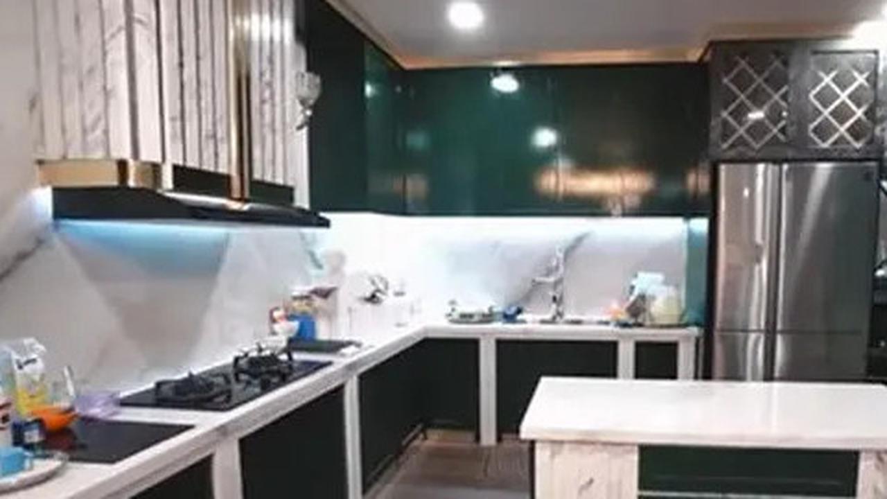 10 Potret Dapur Rumah Anang Ashanty yang Mewah Bak Hotel Bintang 5, Nyaman Dipakai Masak