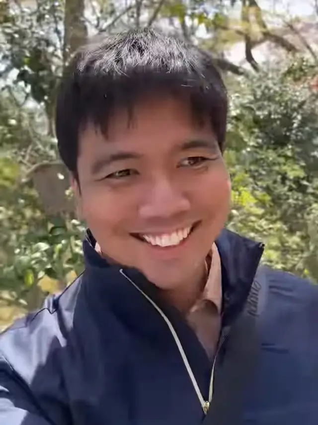 Indah Tri Pertiwi Hamil