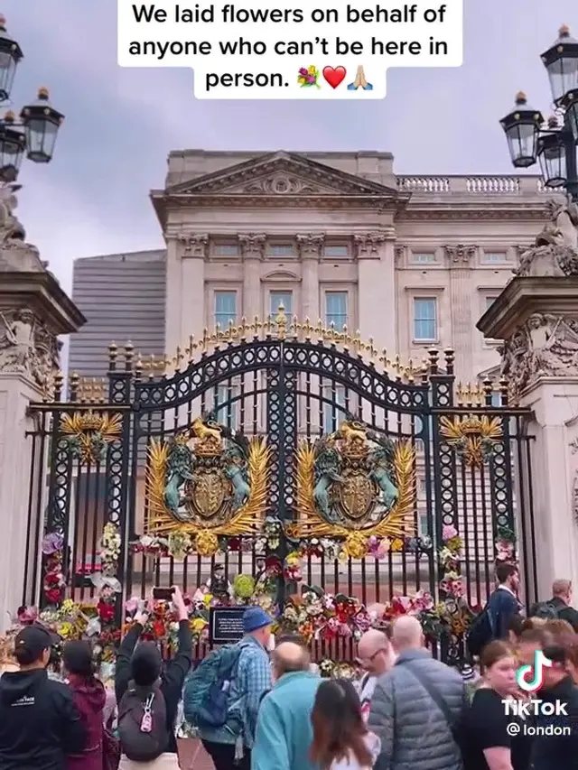 Suasana Istana Buckingham