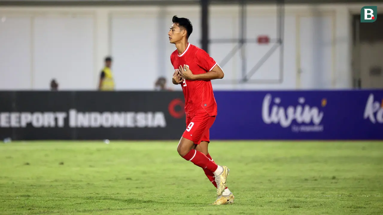 Foto: Laga Perdana Malik Risaldi Bersama Timnas Indonesia saat Laga Uji Coba Melawan Tanzania