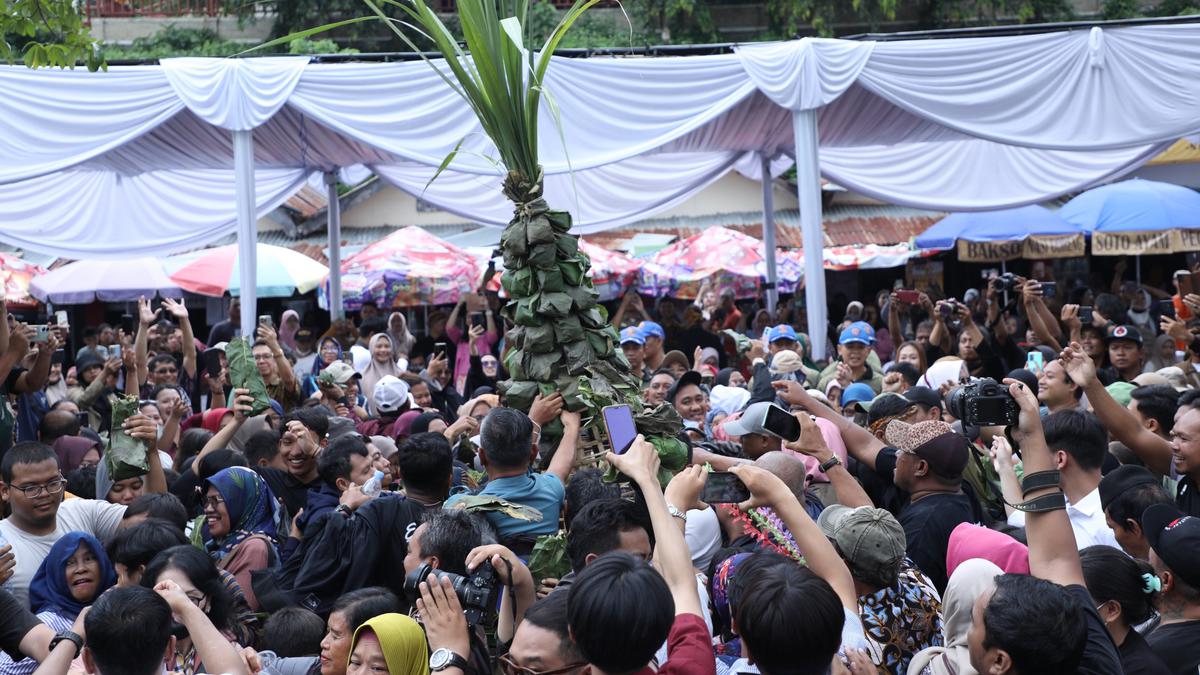 Syawalan di Semarang, Menilik Tradisi Sesaji Rewanda yang Sakral di Goa Kreo