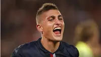 Gelandang PSG, Marco Verratti, bisa menjadi solusi untuk mengatasi kurang kreatifnya kinerja lini tengah Chelsea. (Reuters/Sergio Perez)