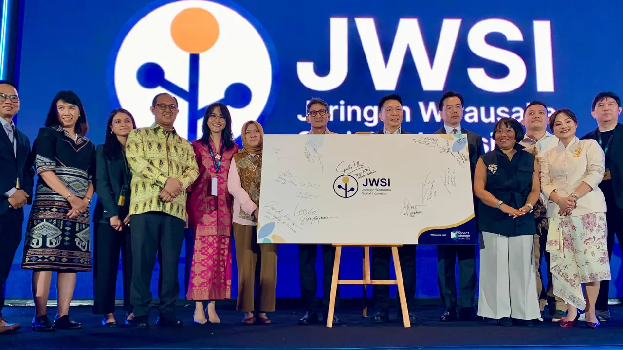 Penandatangan  Memorandum of Understanding (MoU) JWIS di Jakarta dalam elaran konferensi Connect for Change Summit pada Selasa, (20/10/2026)