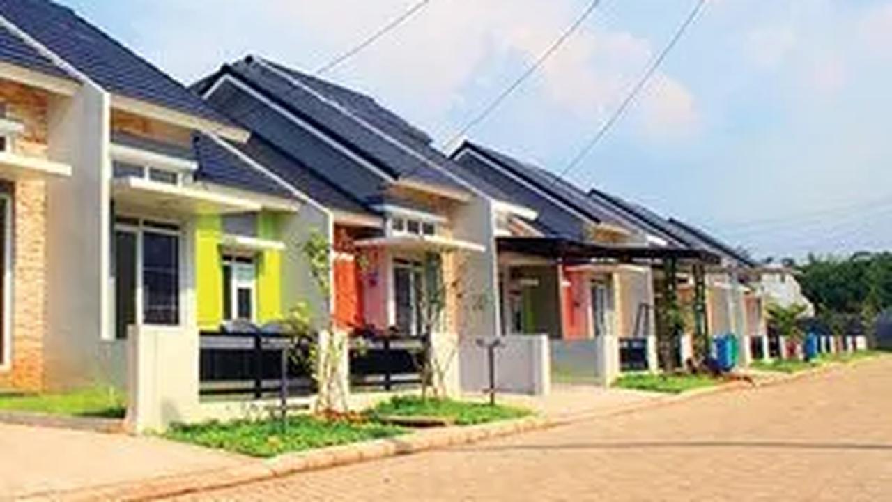 Selain itu, BP2MI juga mengusulkan pembangunan perumahan murah bersubsidi untuk PMI. Presiden Jokowi, menurutnya, menyambut positif usulan itu.