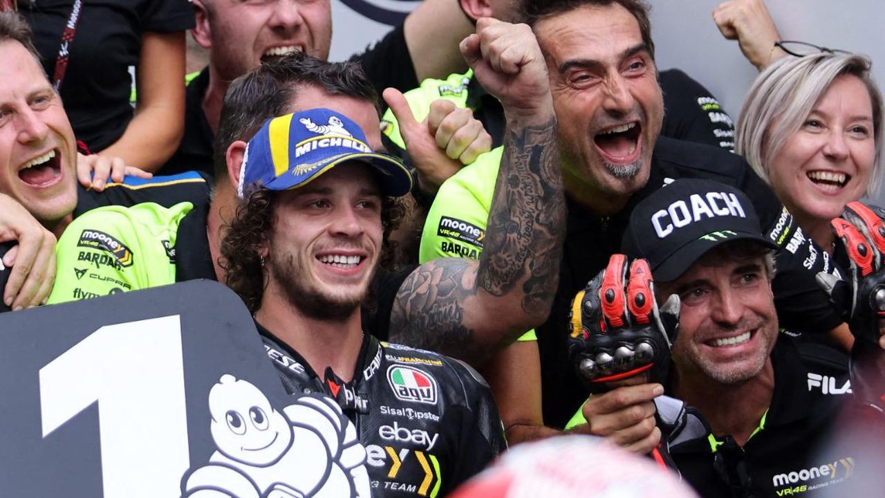 Penampilan Marco Bezzecchi di seri MotoGP India ini dianggap sangat fantastis oleh tim milik Valentino Rossi, Mooney VR46.<br>