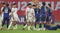 Timnas Thailand U-20 menelan kekalahan 0-3 dari Timnas Jepang dalam laga fase grup Piala Asia U-20 2025 di Shenzhen Youth Football Training Base Pitch 1, Jumat (14/2/2025). (Dok. Chabsuek)