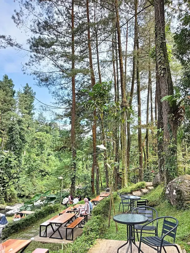 12 Rekomendasi Tempat Makan Enak di Baturaden Banyumas 2025, Pilihan Terbaik untuk Wisata Kuliner