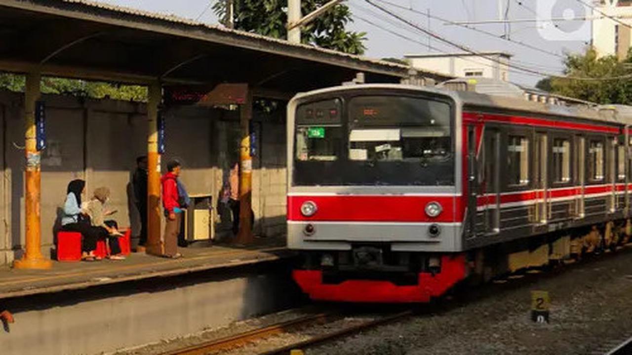 E-Money Tak Bisa untuk Transaksi KRL, KAI: Itu Berita Hoaks