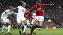 Aksi Zlatan Ibrahimovic menerobos pertahanan Watford pada laga Premier League di Old Trafford, Manchester (11/2/2017). Manchester United menang 2-0. (Nick Potts/PA via AP)