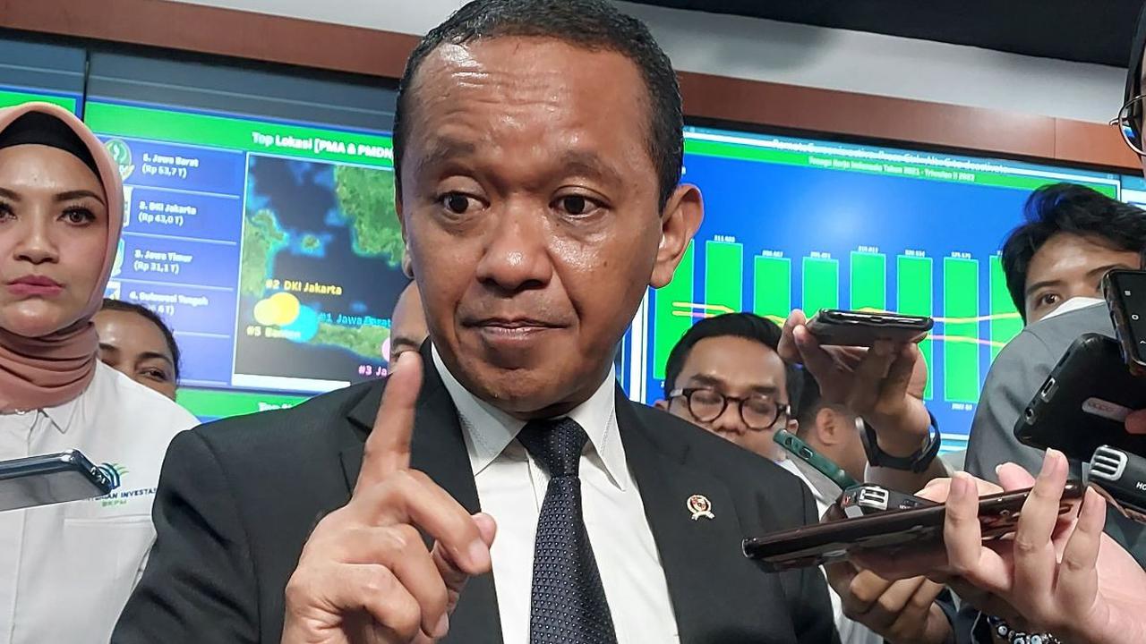 VIDEO: Keras DPR Kritik Bahlil Soal Tambang Ormas Agama, "Kita Butuhnya Izin Pendirian Gereja!"