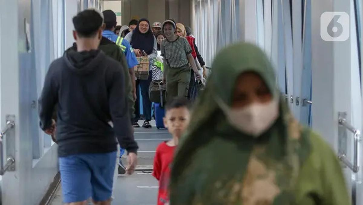 Arus Mudik Lebaran 2025 di Tanjung Priok, 1.600 Orang Tinggalkan Jakarta dengan KM Dobonsolo