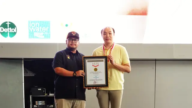 Amaterasun menerima Rekor MURI
