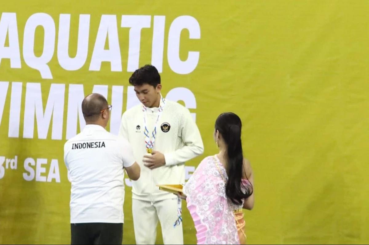 FOTO: Jason Donovan Yusuf Sumbang Emas Perdana Renang Indonesia di SEA Games 2025