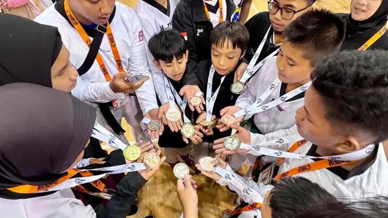 Tim Taekwondo Indonesia Rebut 13 Medali di Singapura, 4 Atlet Terbaik di Nomornya