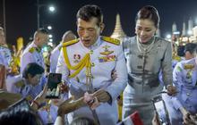 Maha Vajiralongkorn dan Permaisuri Hadiri MTQ Nasional ke-19 di Pattani, Ikut Doa Bersama