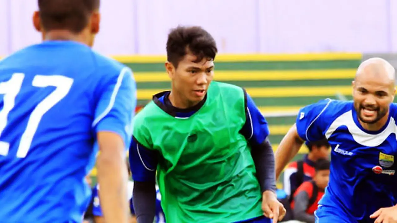 ahmad-jufrianto-131202c.jpg