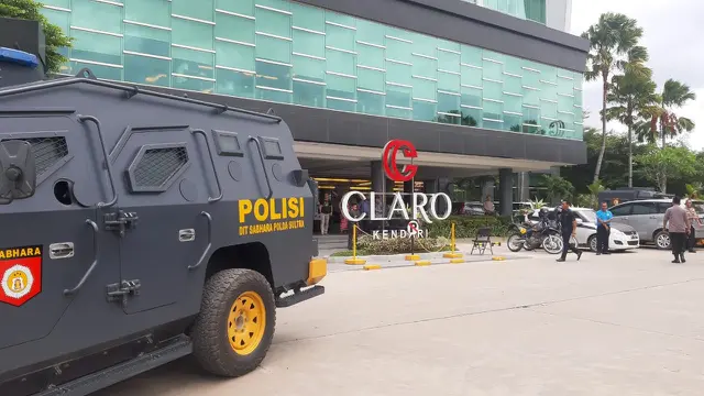 Pengamanan Polda Sultra di Kongres PAN di Kendari.(Liputan6.com/Ahmad Akbar Fua)