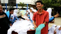 Pencipta batik lem. (Liputan6.com/Panji Prayitno)